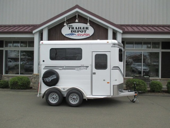 New KINGSTON 2-HORSE STRAIGHT LOAD BUMPER PULL TRAILER
